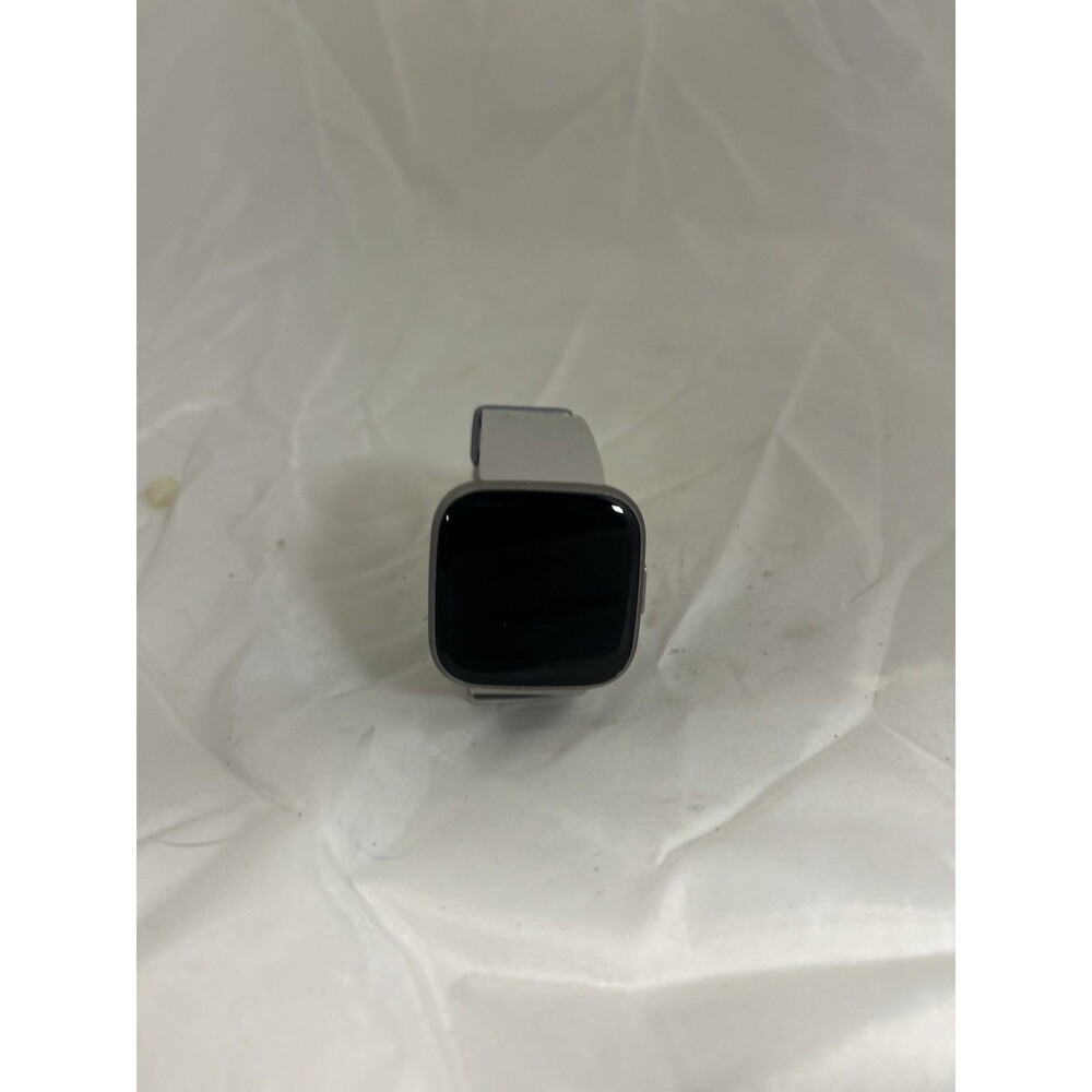 Fitbit Versa 2 Smartwatch FB507 Graphite Fitness Activity Tracker w/ Charger